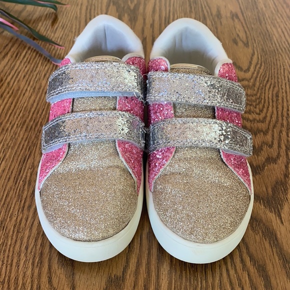 Carter’s girl sparkle shoes - Picture 2 of 11